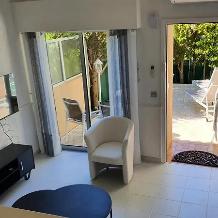 Cap D'antibes Studio Duplex Terrasse Daire *